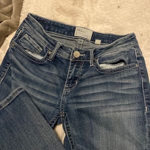 Buckle Women’s Jeans - BKE Stella Bootcut - Size 26R - Great condition - $35